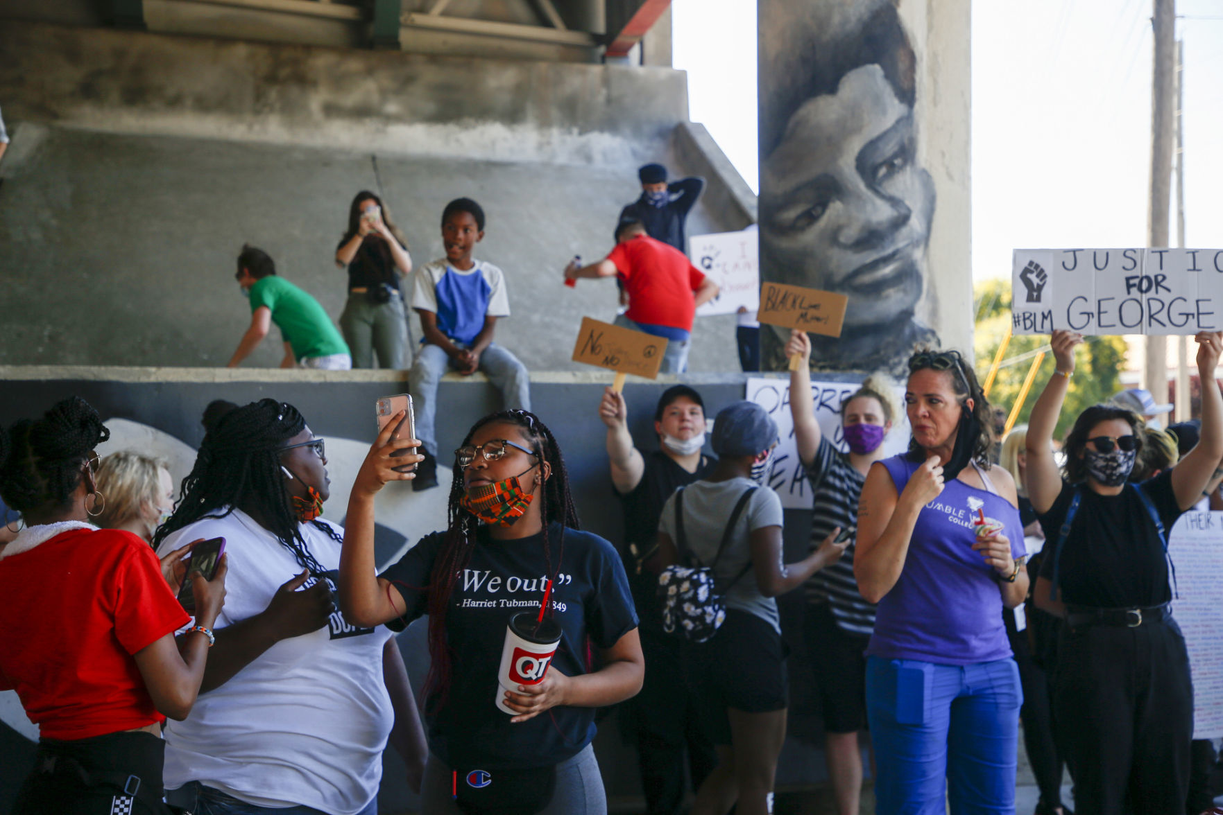 Protest March I-244